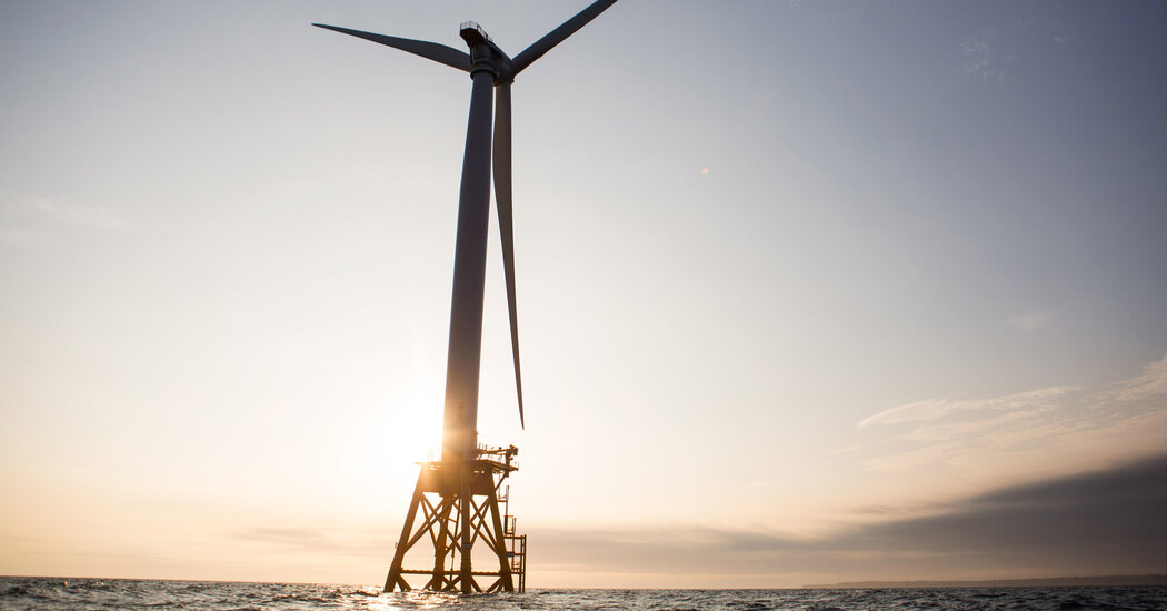 Biden abre la costa de California para parques eólicos