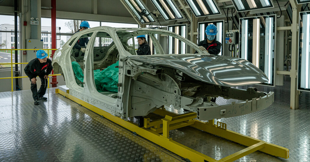 China debe controlar la producción de automóviles eléctricos