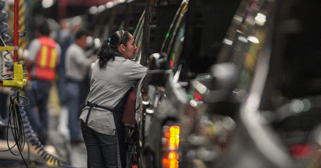 EE. UU. Pide a México que investigue cuestiones laborales en las instalaciones de GM