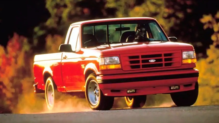 La camioneta eléctrica Ford F-150 puede revivir el nombre de "relámpago", consejos de marcas registradas