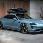 ¿Puede su caja de carga en el techo soportar velocidades similares a las de un Porsche usando una cinta de correr?