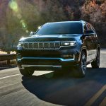 El Jeep Grand Wagoneer 2022 obtiene MPG, pero no muchas