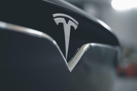 tesla logo