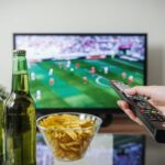ver el futbol en casa o‌nline