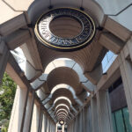 Después del colapso de SVB, la Fed y los legisladores regulan el banco de ojos