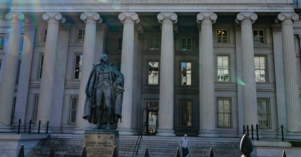 EE. UU. podría dejar de pagar la deuda ya en el verano, según una nueva estimación