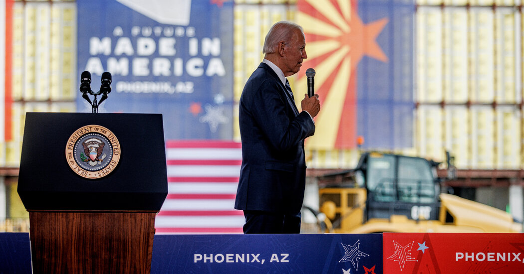 El enfoque reacio de Biden al libre comercio provoca una reacción violenta