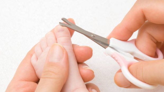 ¿Por qué es importante cortar las uñas regularmente?